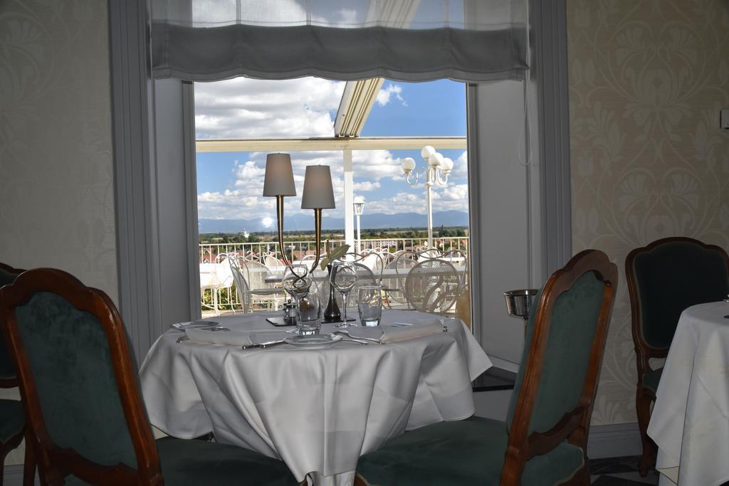 Chateau D'Isenbourg & Spa Rouffach Exterior photo